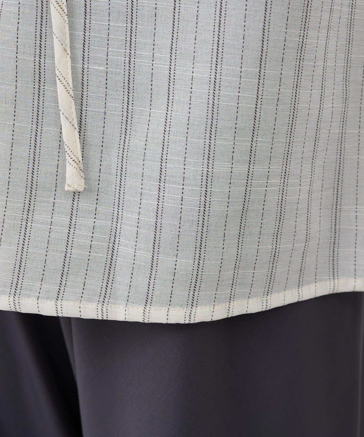 SHENERY 條紋荷葉領襯衫