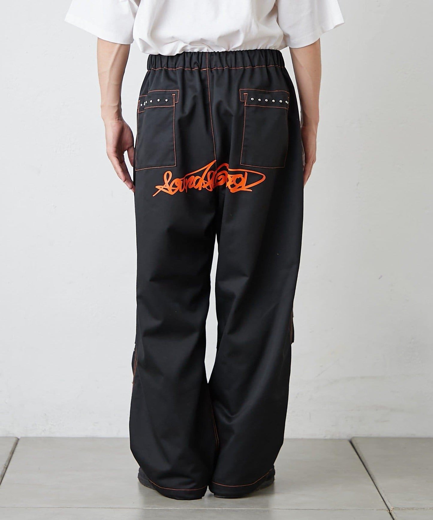 【SG】雙層膝部鉚釘傘布褲