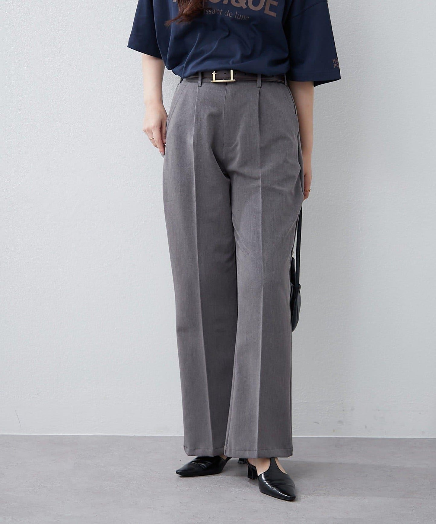 【M/L尺碼展開】修身基礎喇叭褲