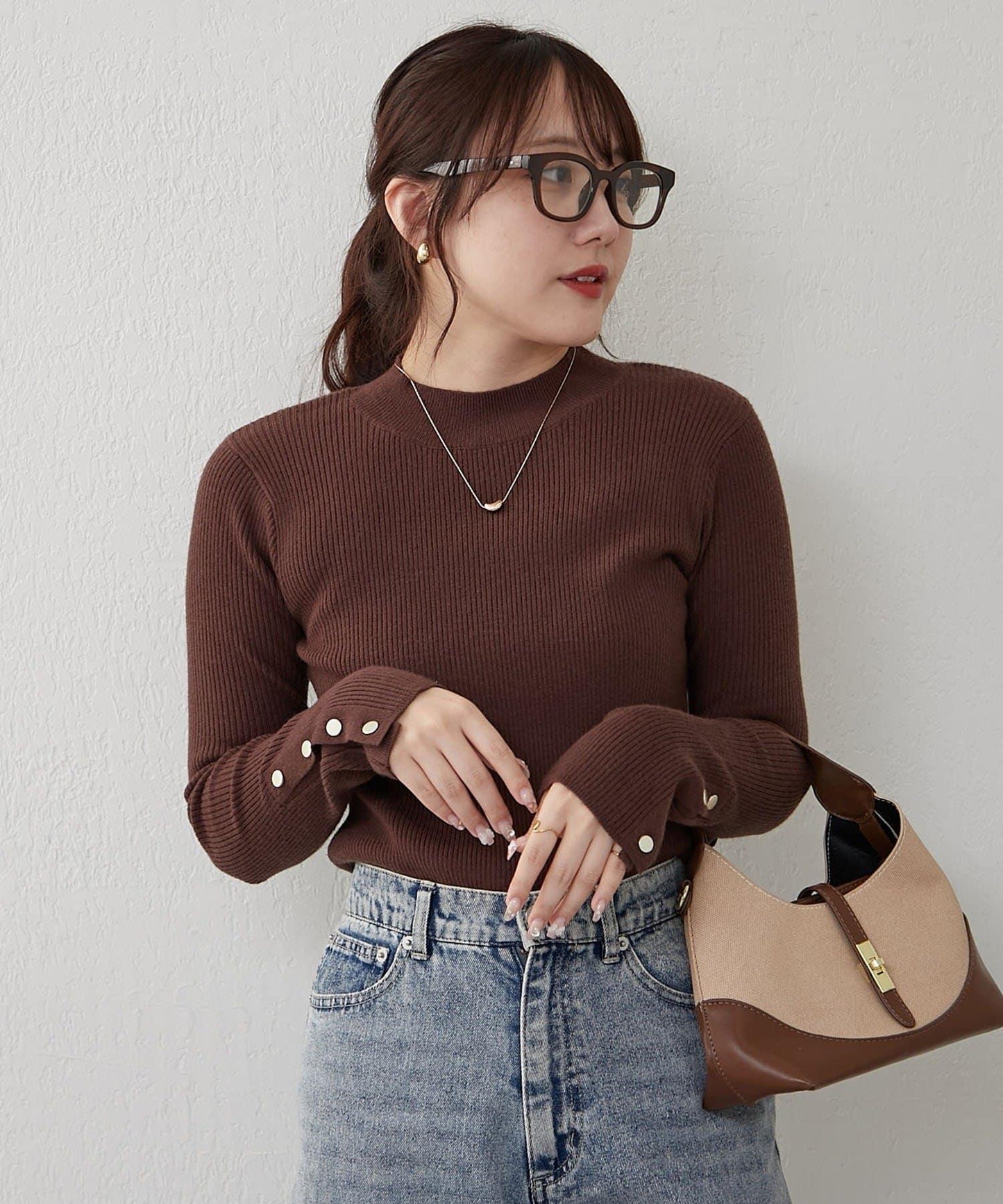 袖釦高領條紋套頭衫