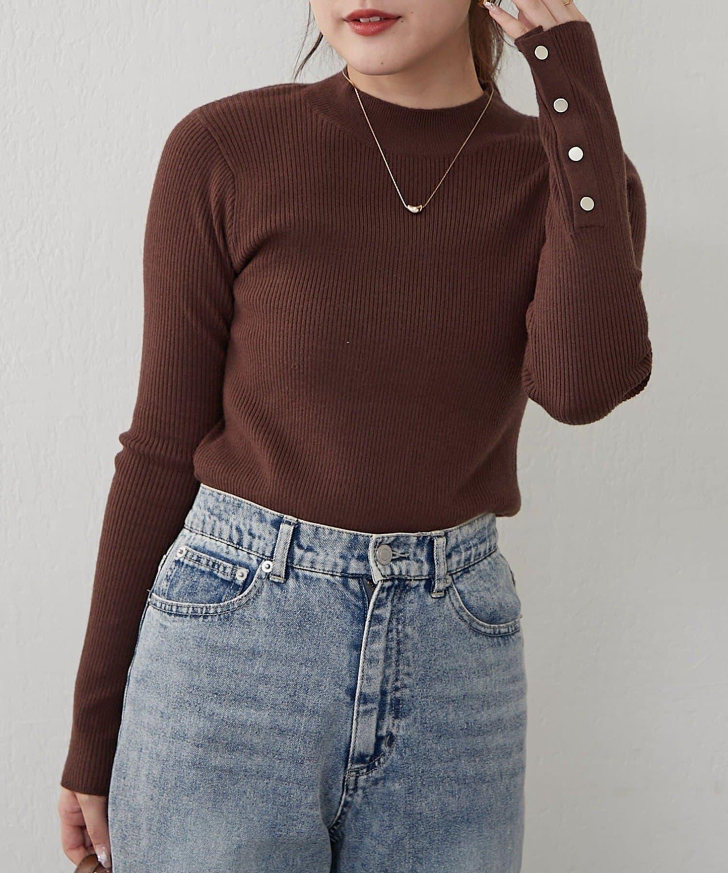 袖釦高領條紋套頭衫