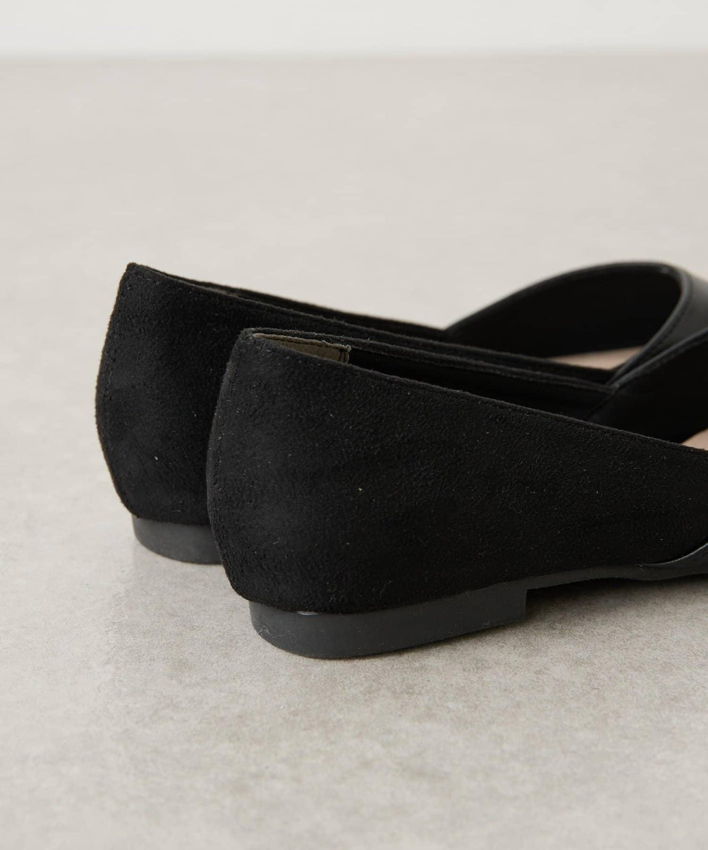 絨麵皮拼接高跟鞋