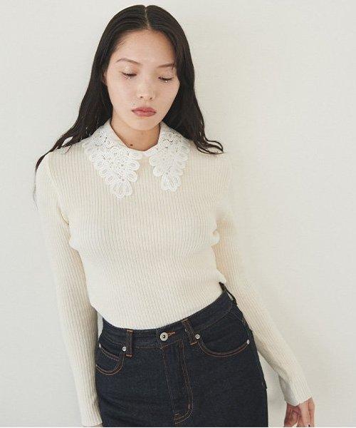 領口刺繡針織套頭衫