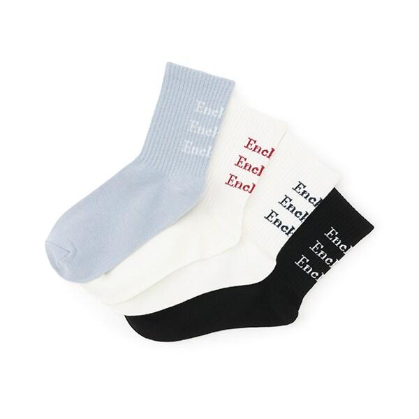 背面標誌提花襪