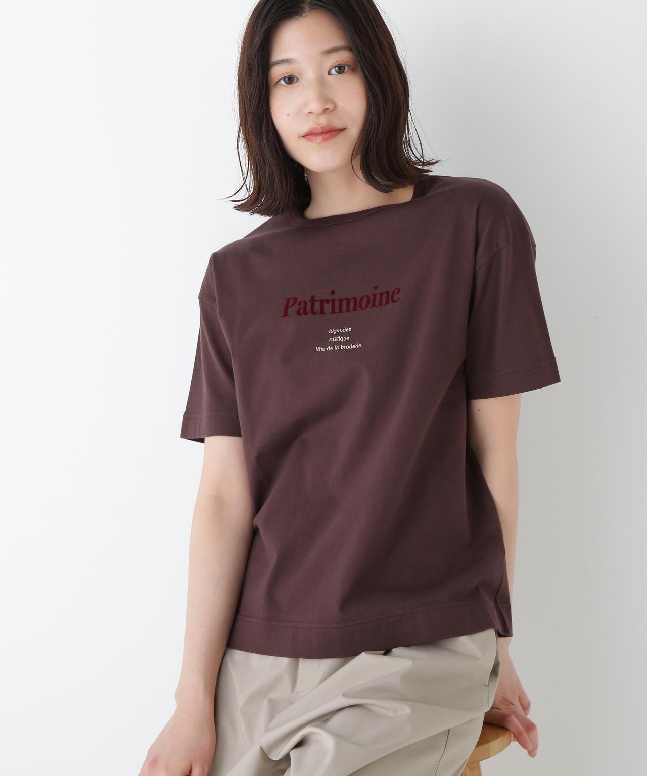 ロゴTシャツ