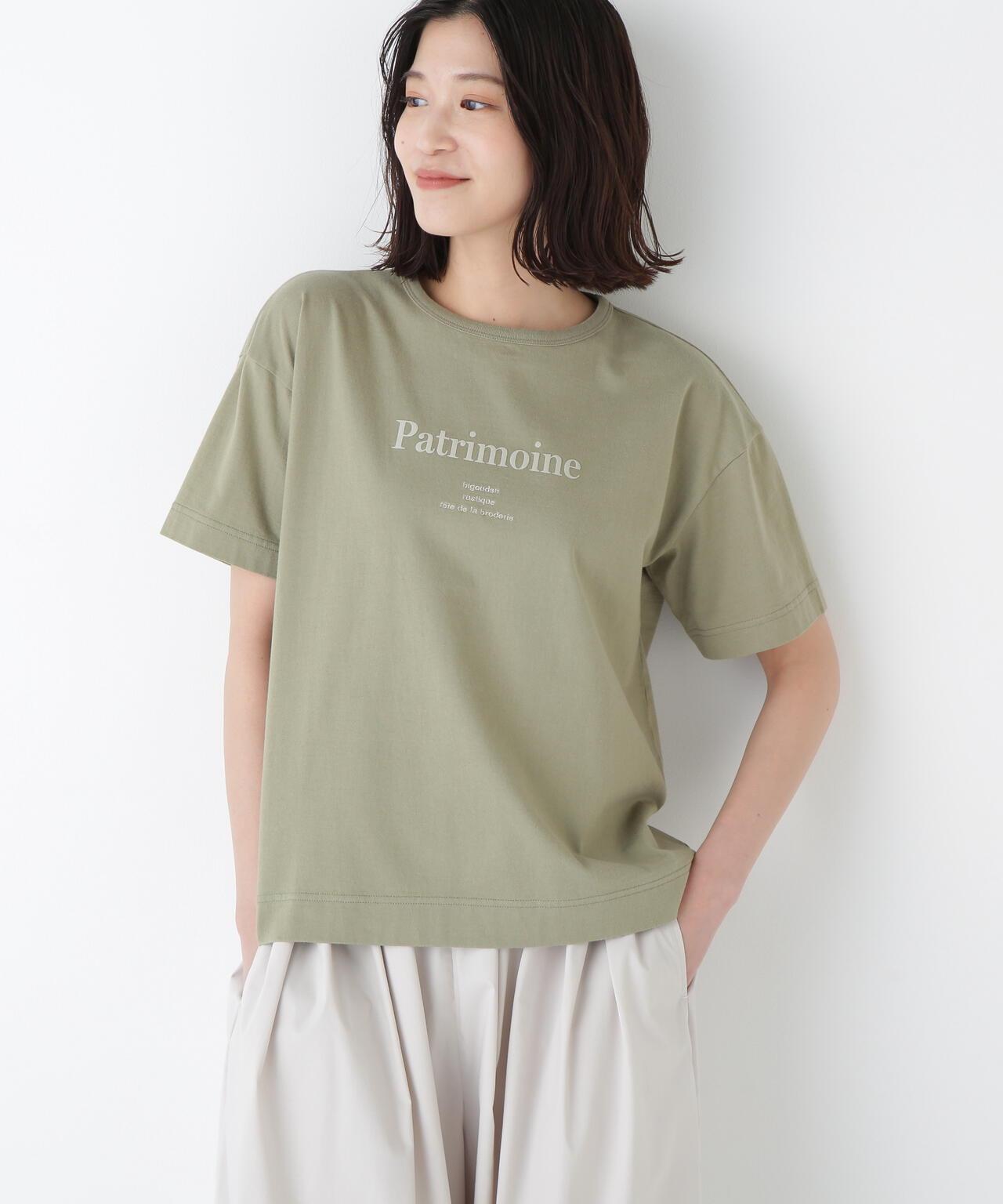 ロゴTシャツ