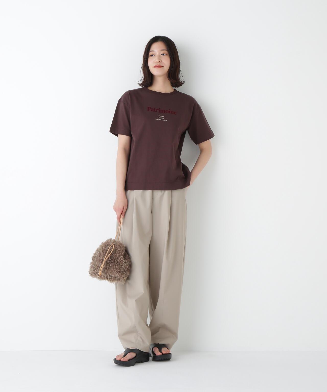 ロゴTシャツ