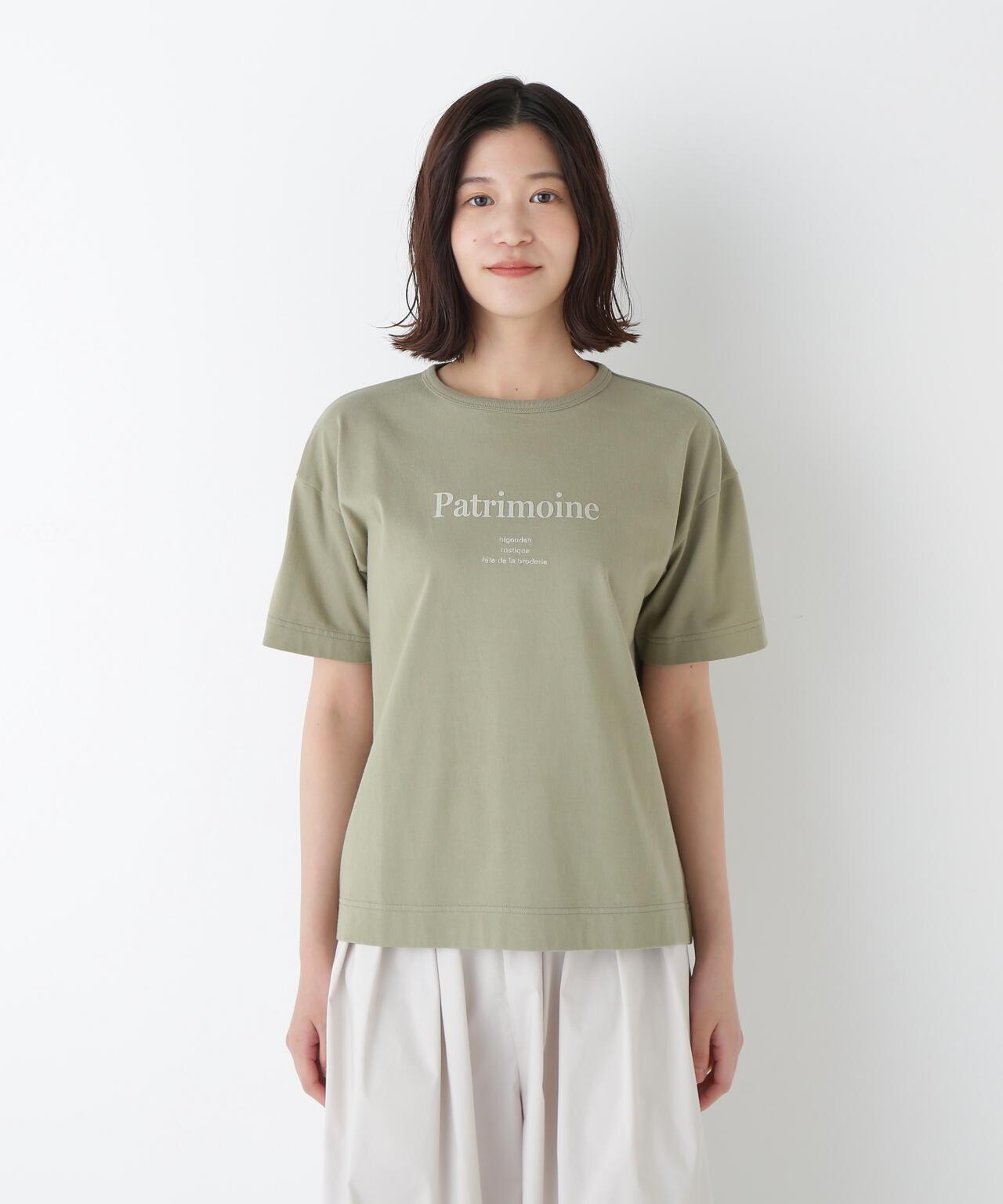 ロゴTシャツ