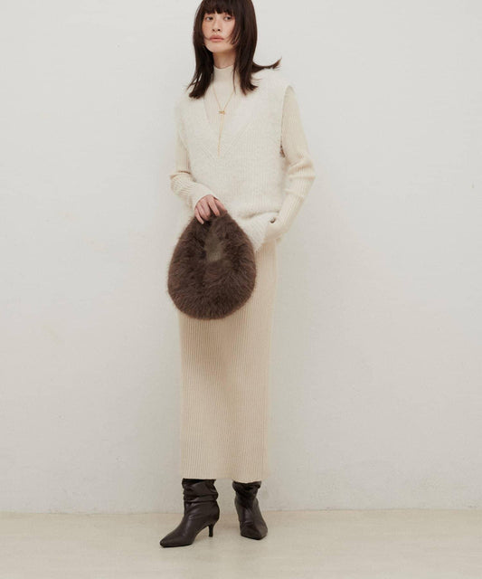 可選的條紋針織連衣裙×羽毛馬甲套裝