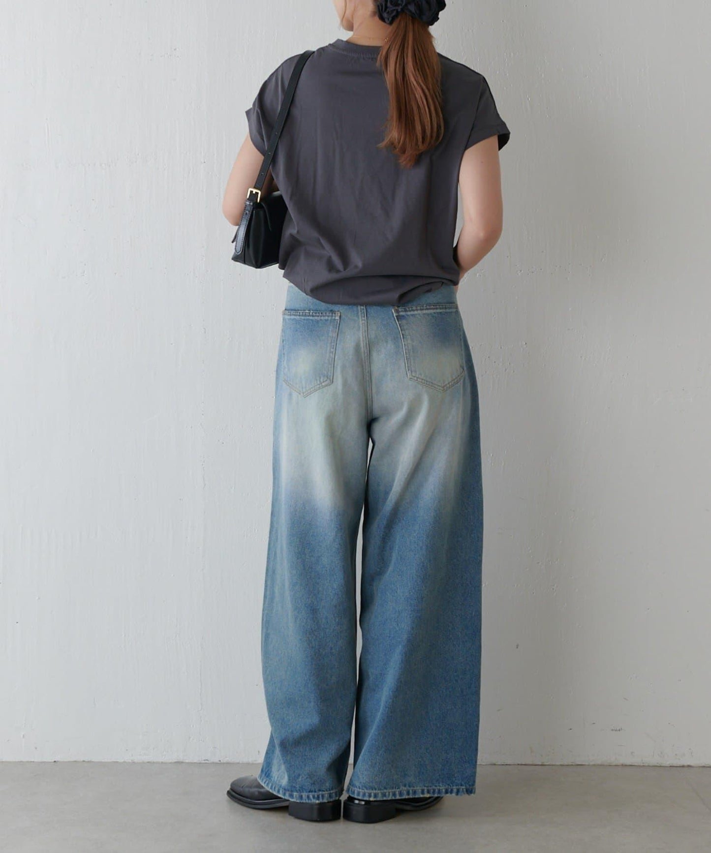 絲綢繭標誌T-shirt