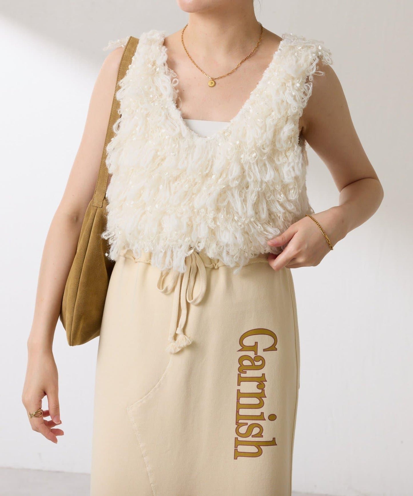 【ロングシーズン使える】クロップドニットベスト