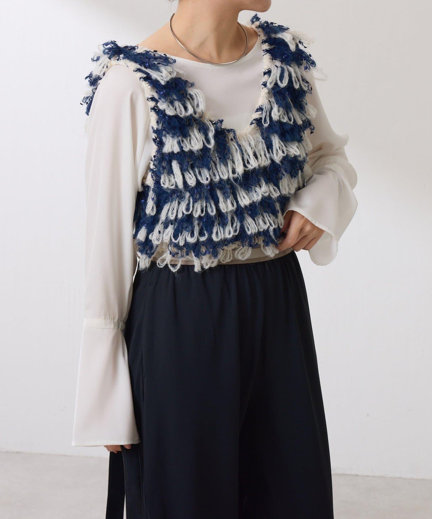 【ロングシーズン使える】クロップドニットベスト