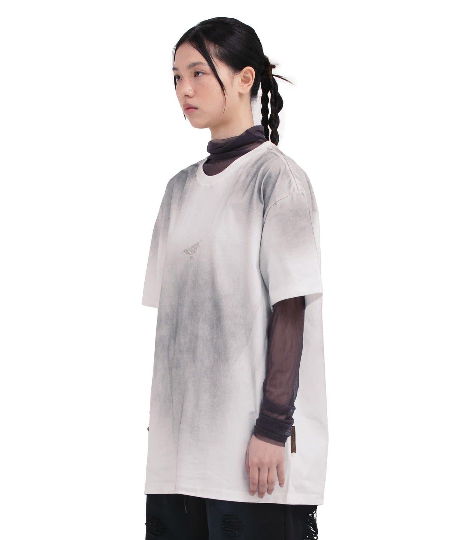 【DEFGARMENTS/デフガーメンツ】FEATHER BLUSH T-SHIRTS