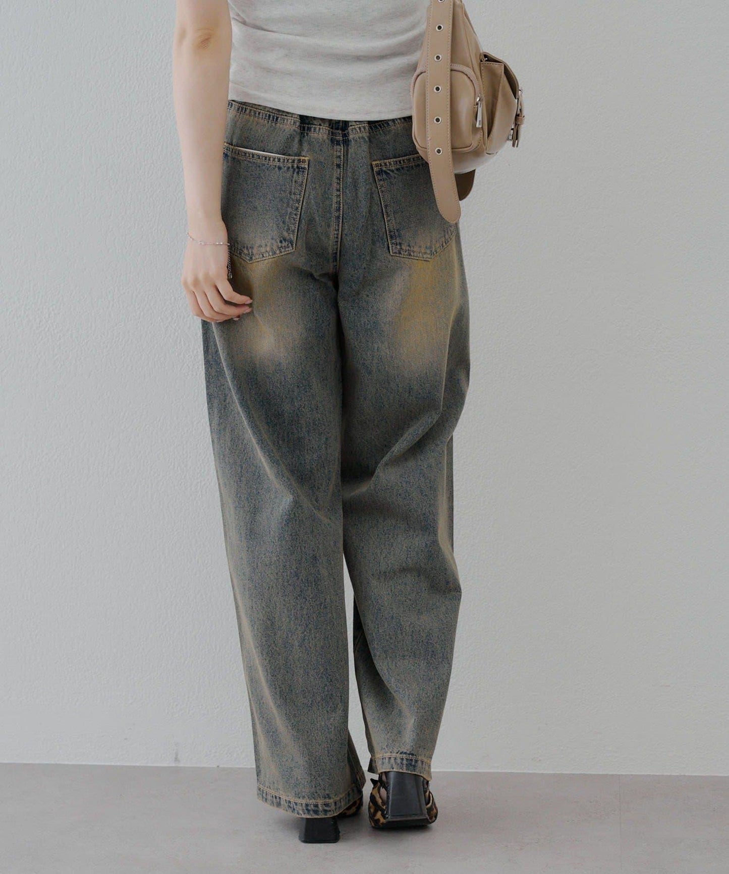 【2尺碼展開】帶石頭的寬鬆牛仔褲