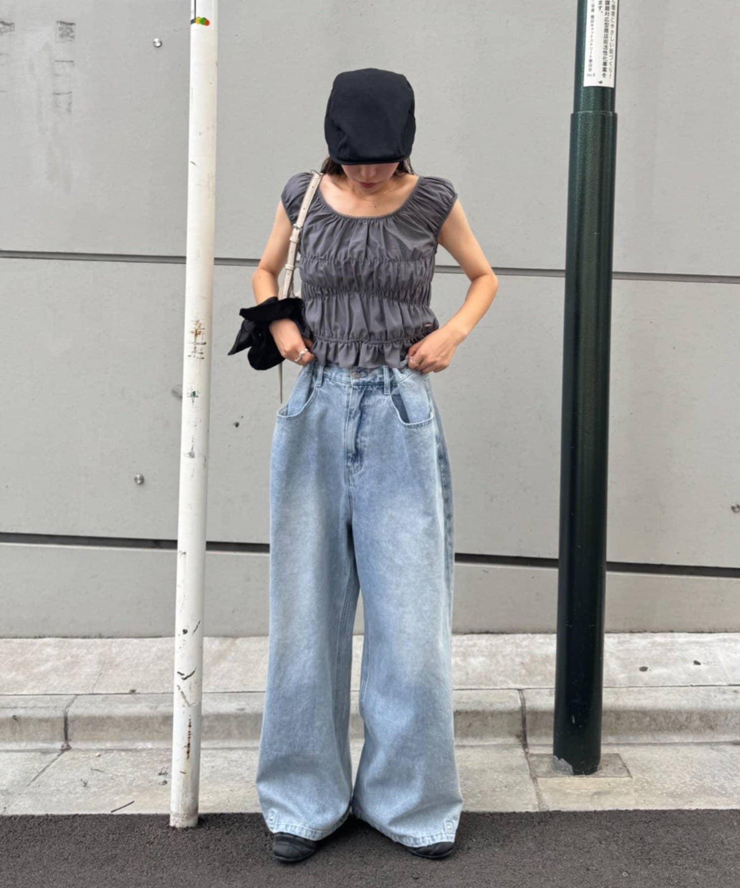 【TERIO韓國企劃】帶荷葉邊背心的條紋襯衫