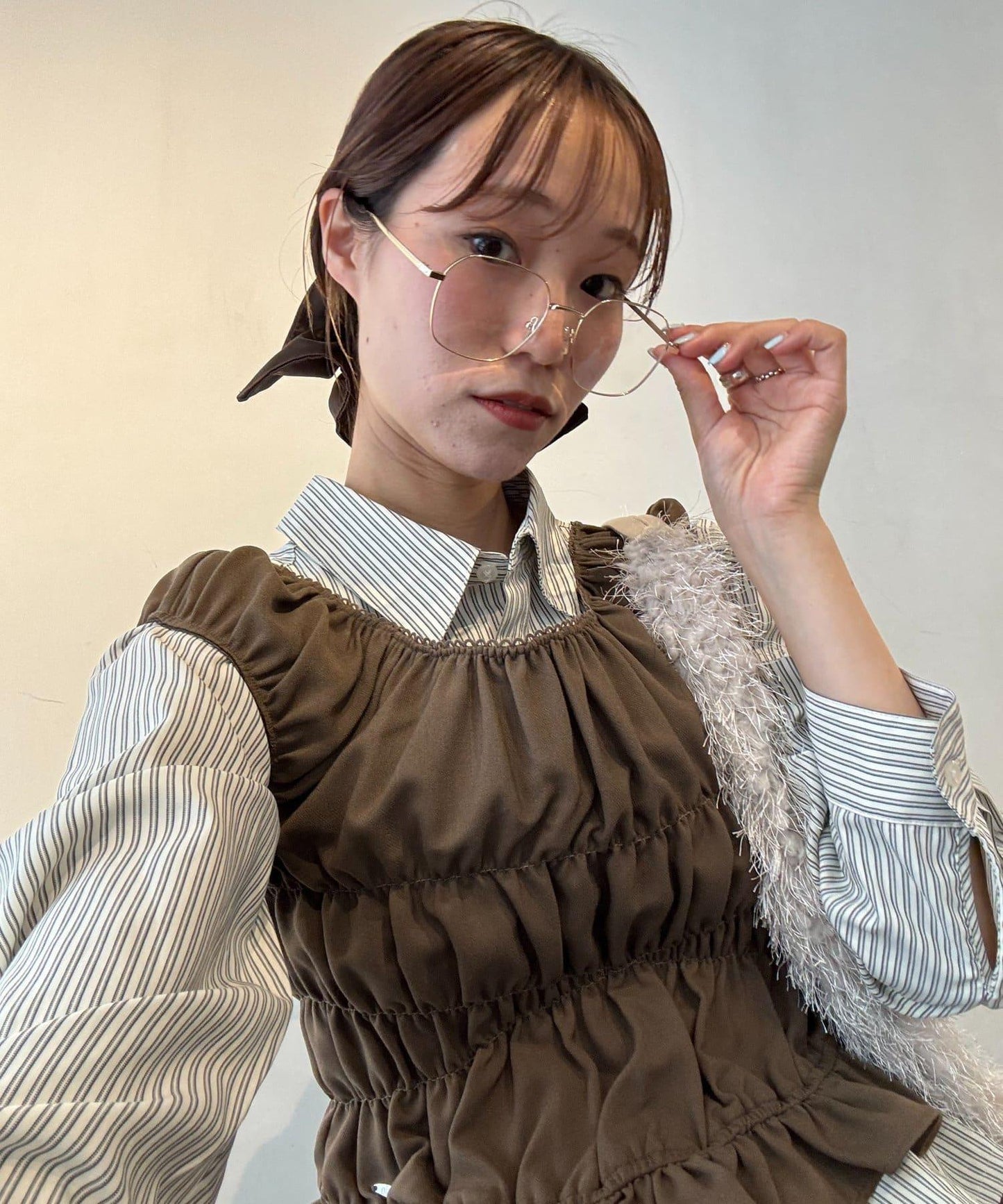 【TERIO韓國企劃】帶荷葉邊背心的條紋襯衫