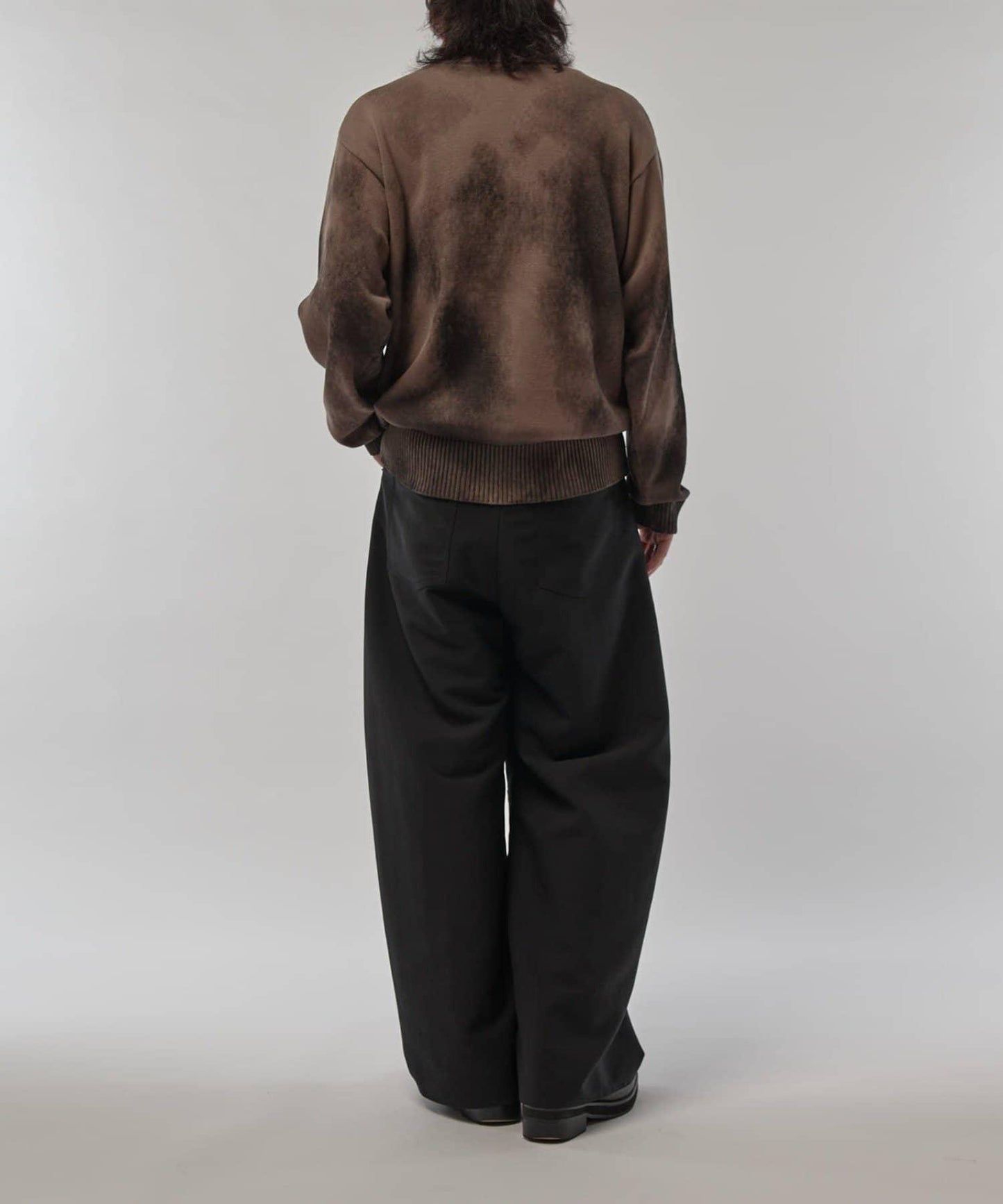 噴塗印花圓領針織衫