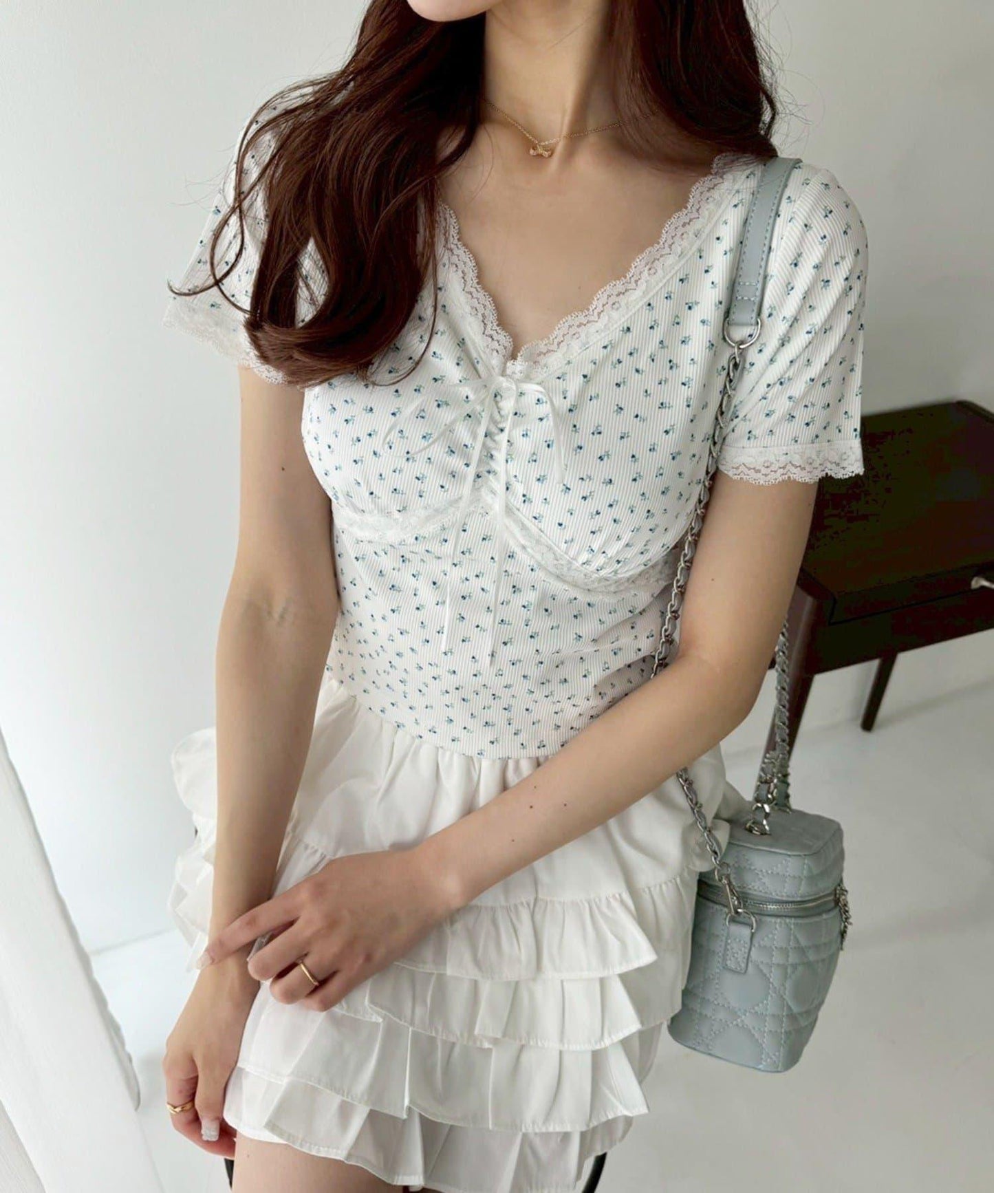 帶吊墜的格紋化妝包