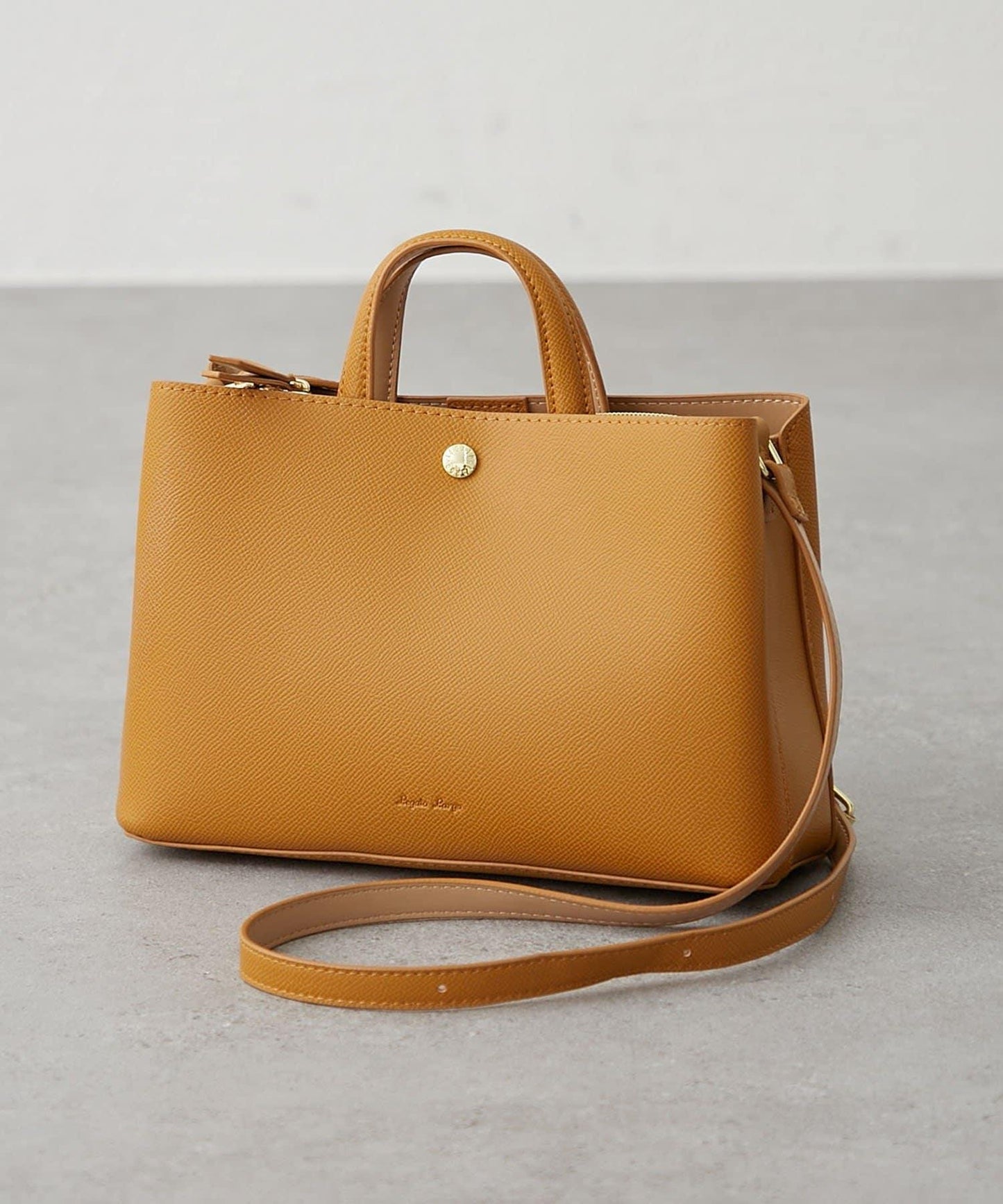 適合日常穿搭的迷你單肩包