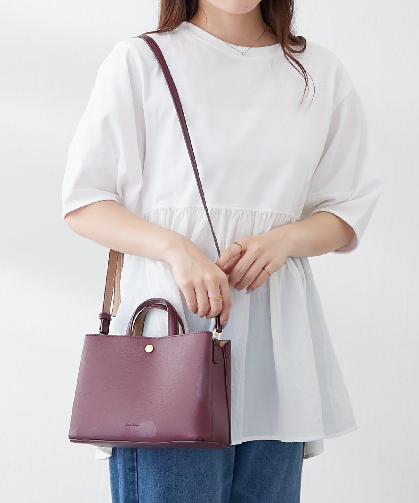 適合日常穿搭的迷你單肩包