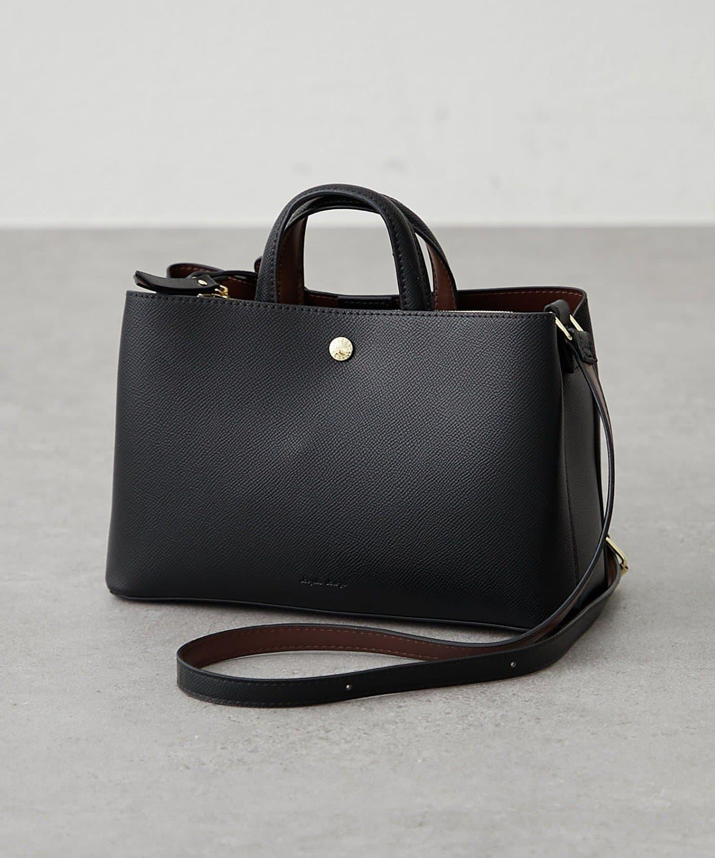 適合日常穿搭的迷你單肩包