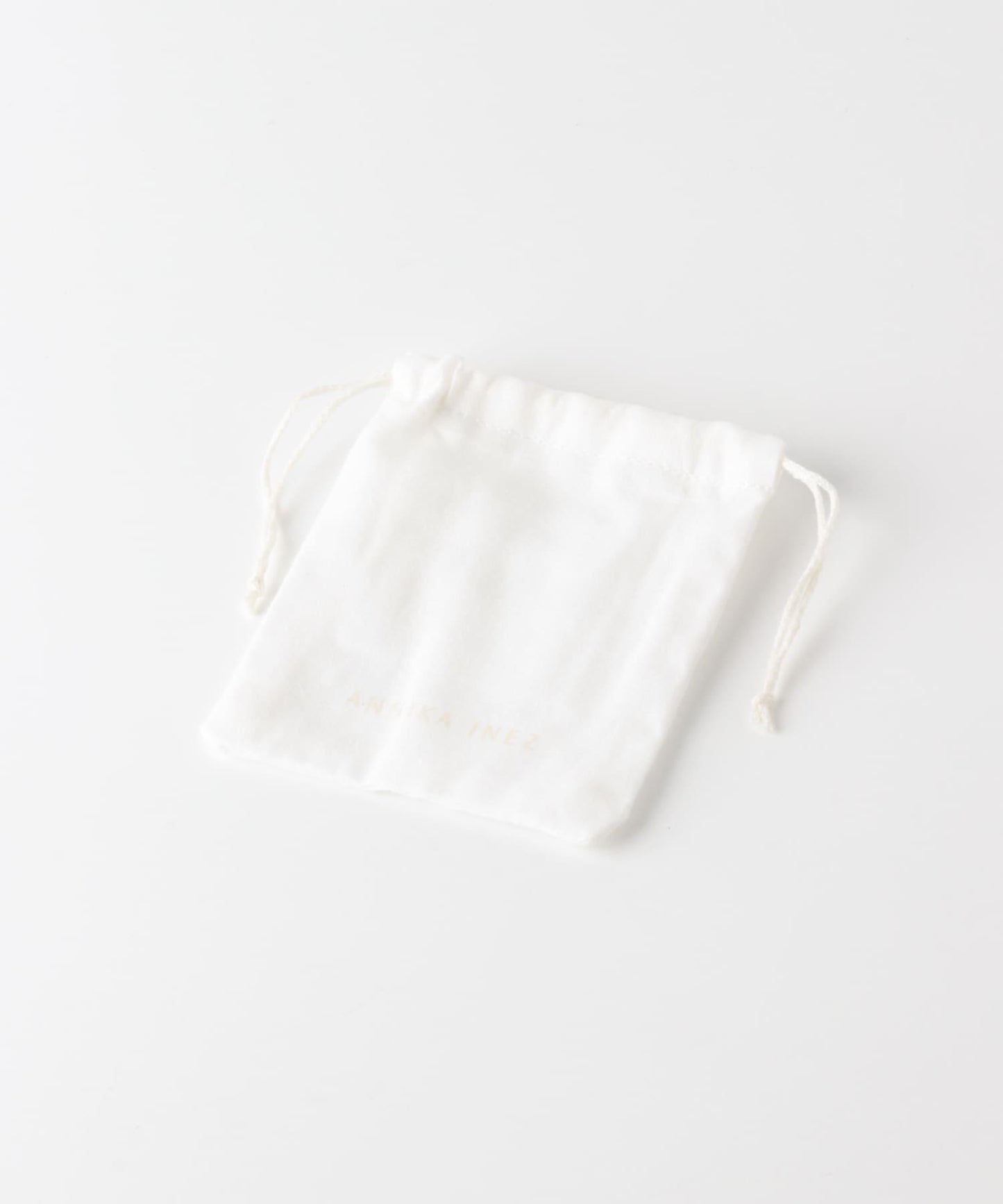 ANNIKA INEZ 花卉水滴耳環 S