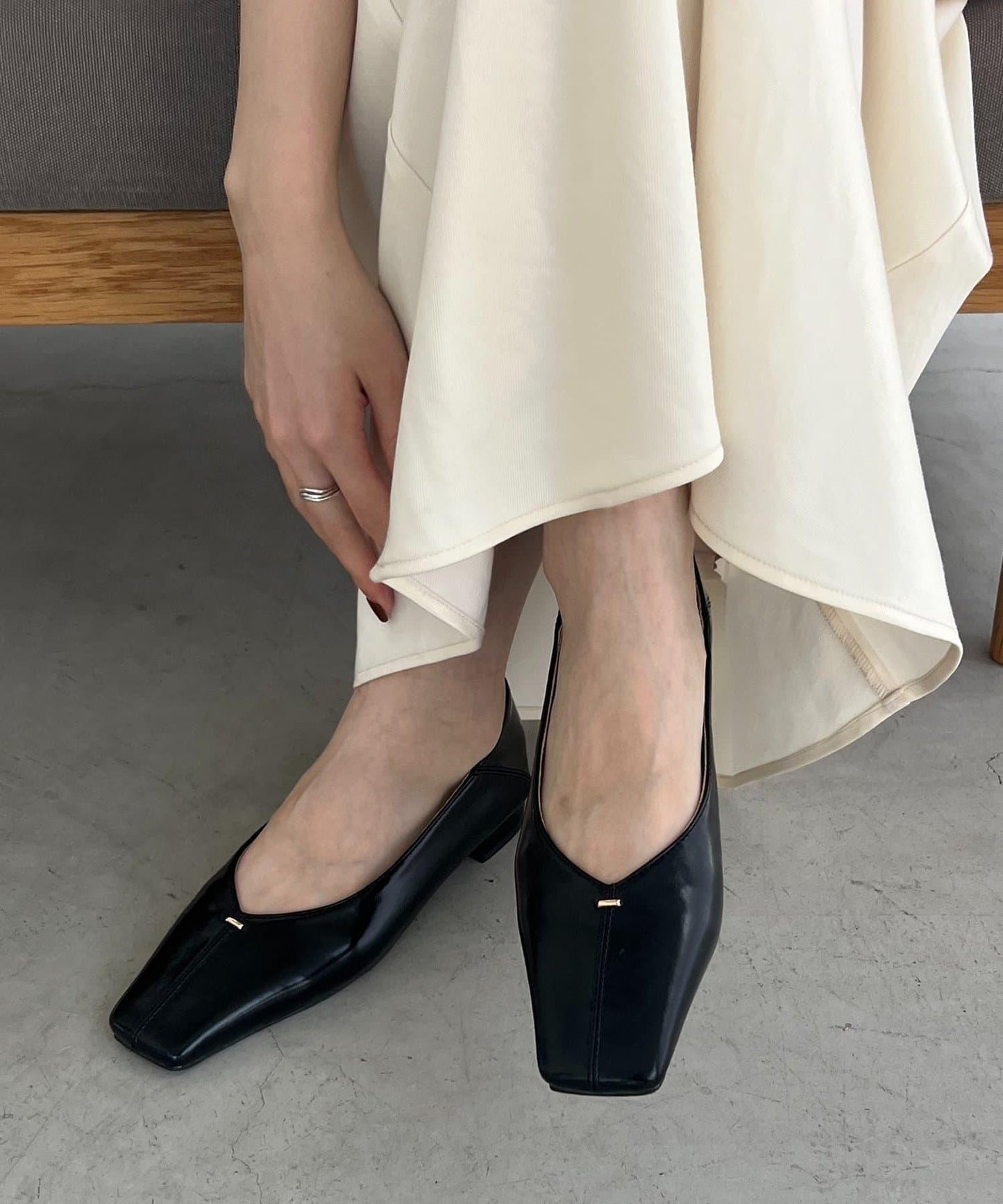 【復古款】方形縫合平底鞋