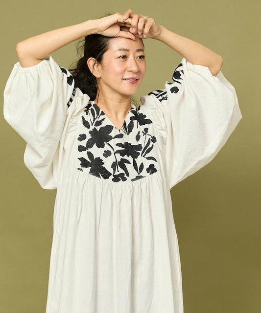 印度 花朵刺繡 單色 連衣裙/重棉夾層 連衣裙