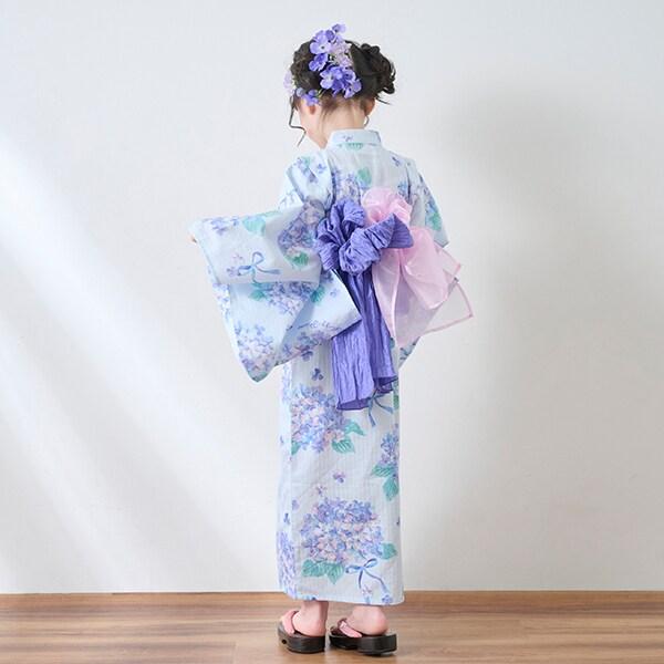 水彩繡球花圖案浴衣