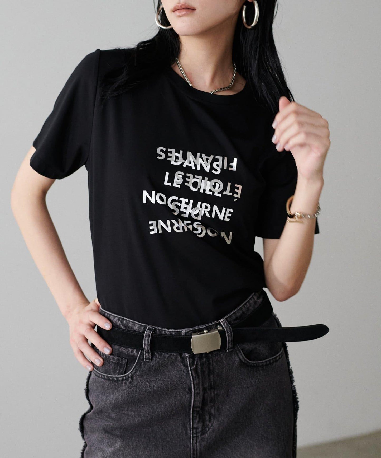 閃光箔印花T恤