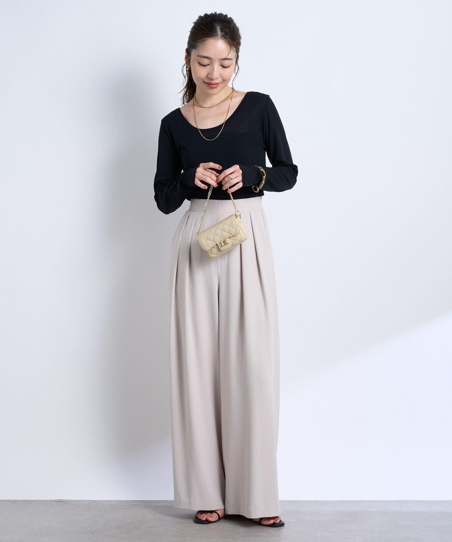 【La boutique BonBon】前後兩穿透視針織衫