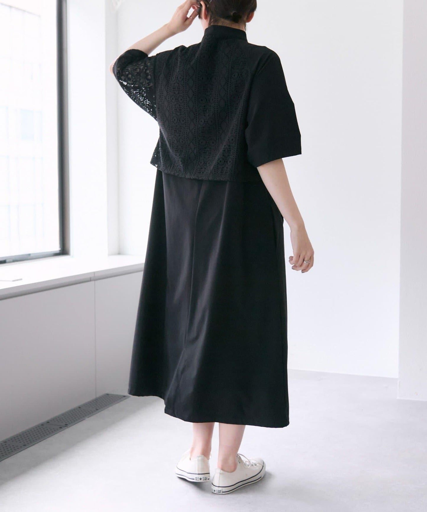《有視頻/一件搞定!》蕾絲連衣裙【SUM1 STYLE(斯密風格)】