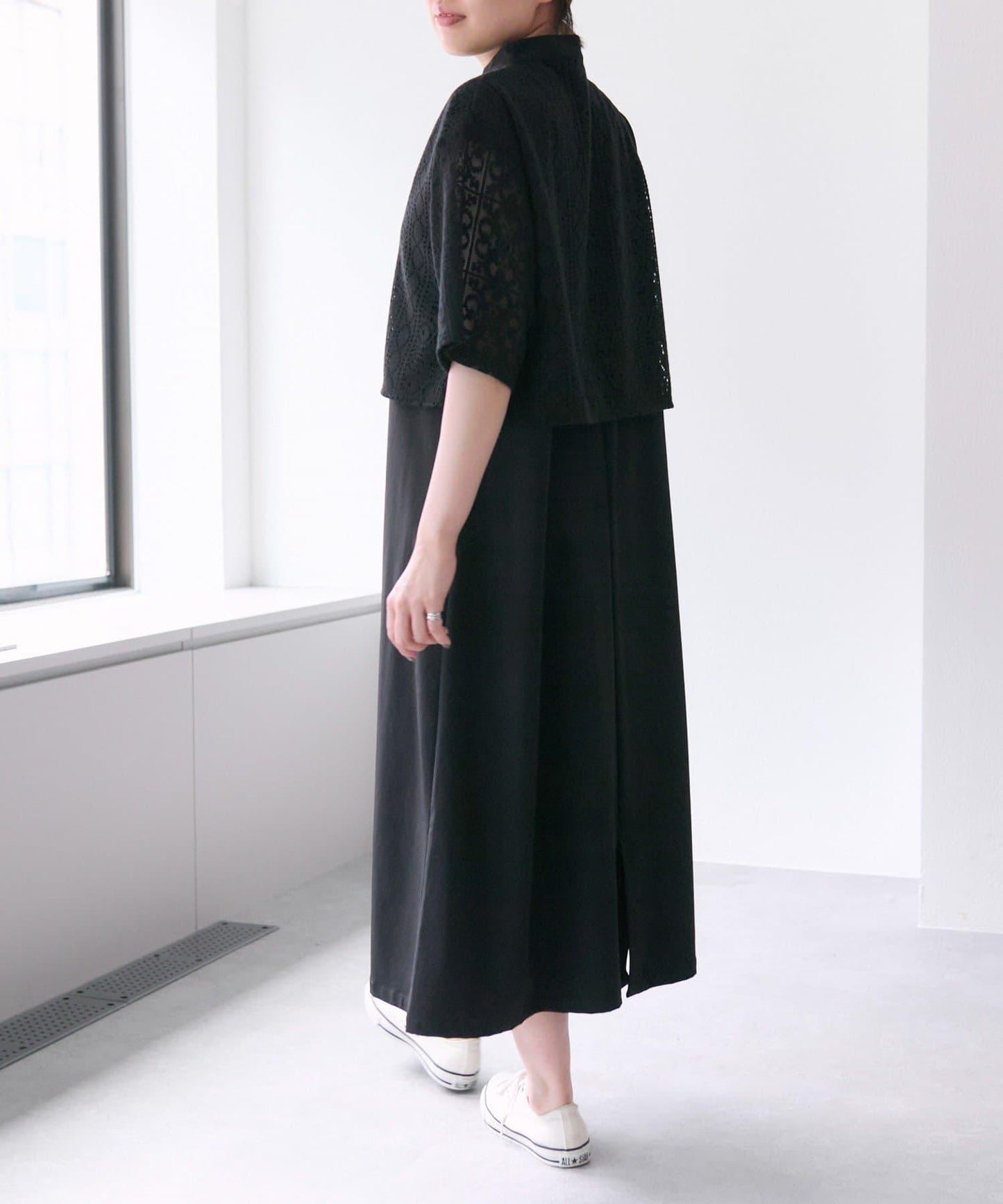 《有視頻/一件搞定!》蕾絲連衣裙【SUM1 STYLE(斯密風格)】