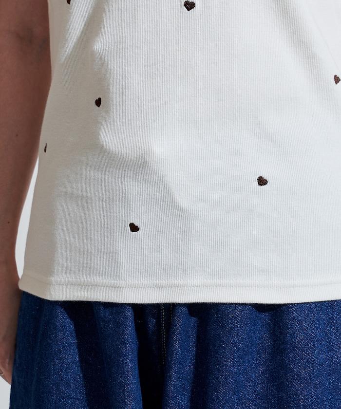 迷你愛心刺繡 T恤