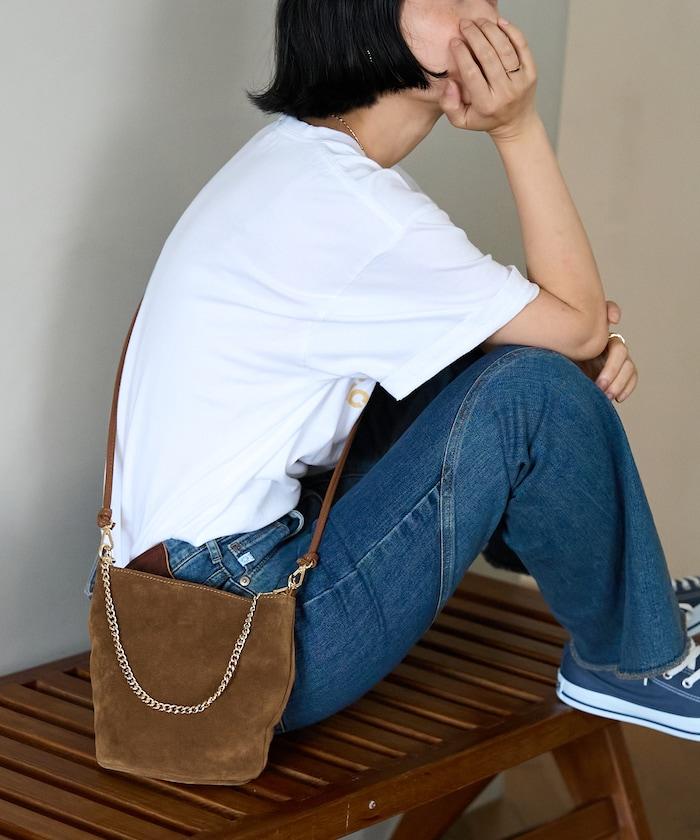 設計 2WAY 鏈條肩背桶型包