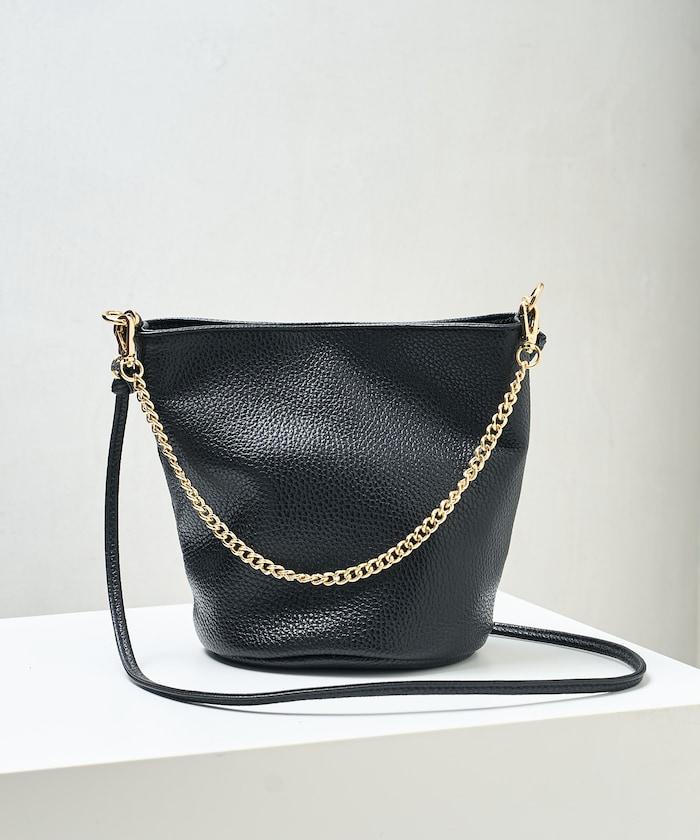 設計 2WAY 鏈條肩背桶型包