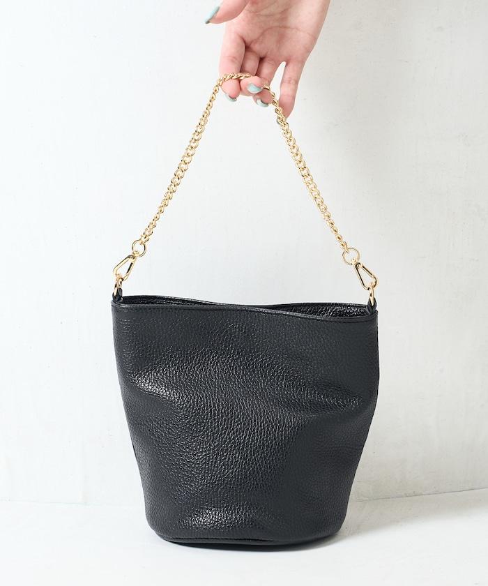 設計 2WAY 鏈條肩背桶型包