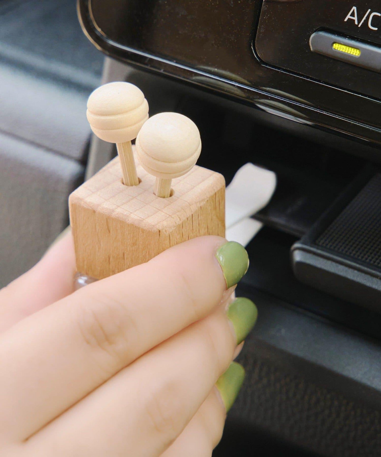 CARフレグランスボトル/CAR DECORATION