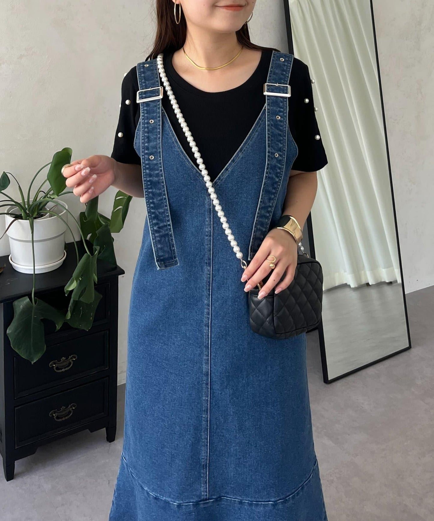 V領修身彈力牛仔連衣裙