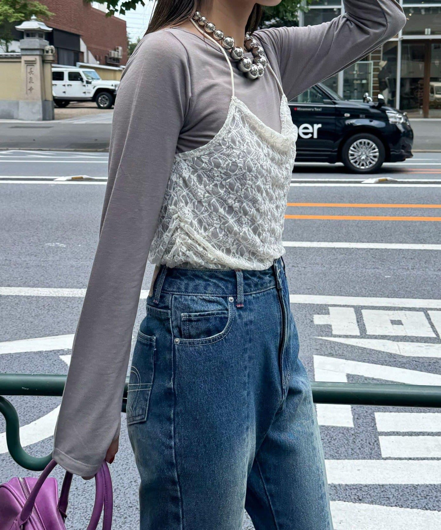 蕾絲吊帶對接上衣