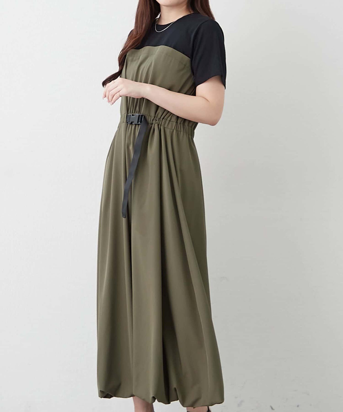 【人氣系列】帶腰帶的對接氣球連衣裙