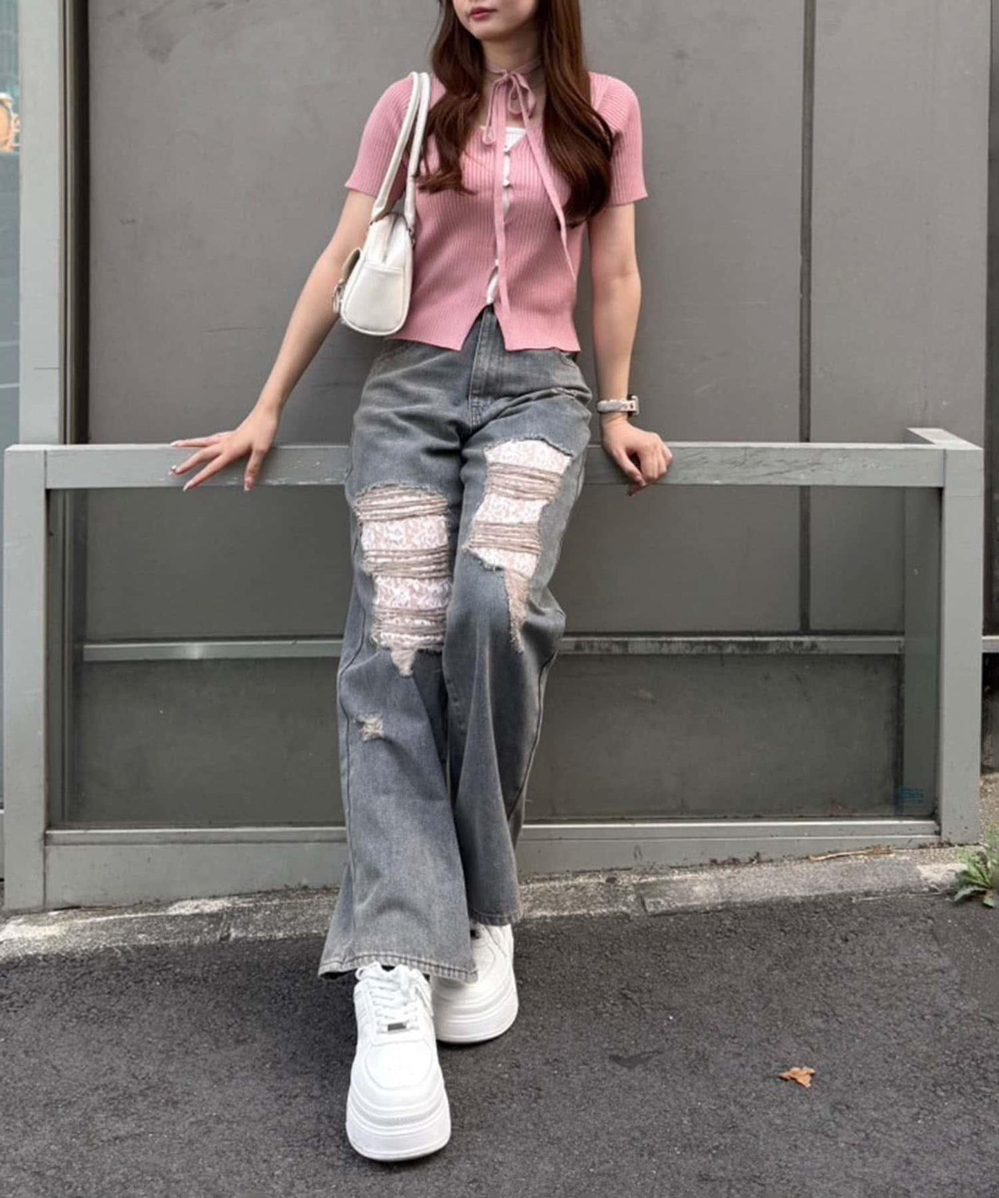 旬顏!損傷蕾絲牛仔褲