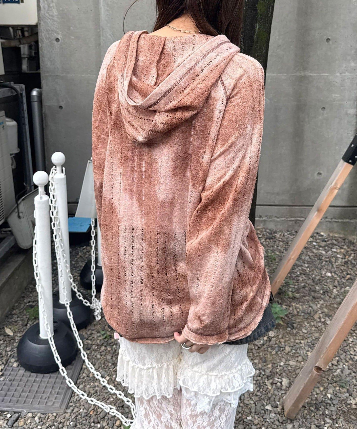 肩部開衩條紋印花連帽衫