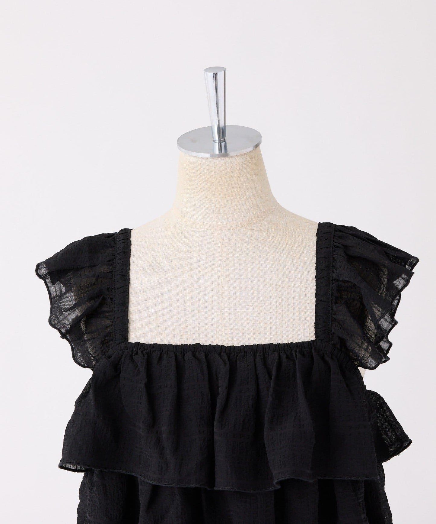 【可以成為天使!?】側邊蝴蝶結荷葉邊吊帶連衣裙