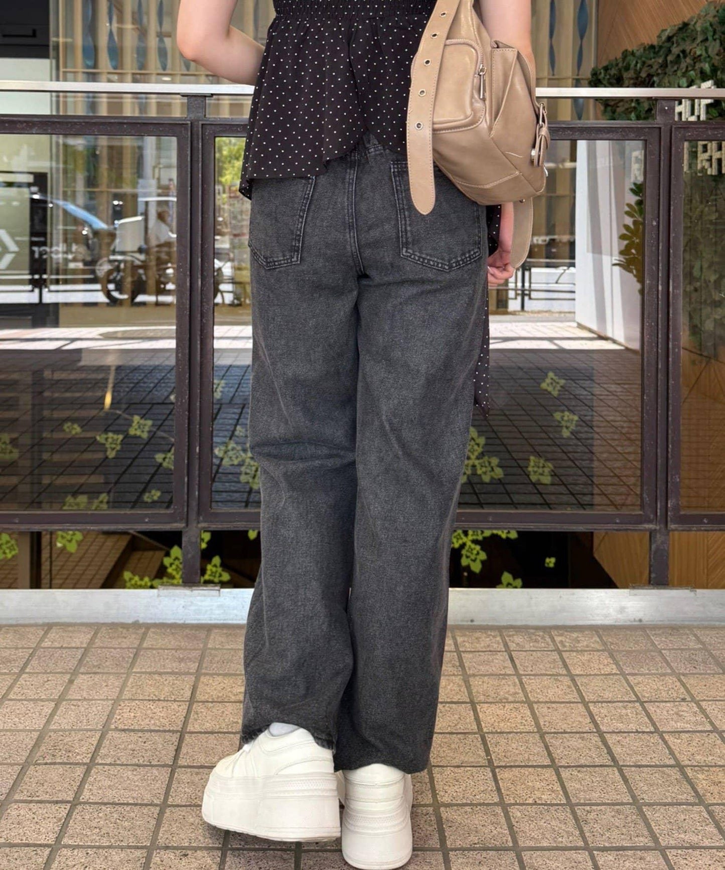 旬顏!損傷蕾絲牛仔褲