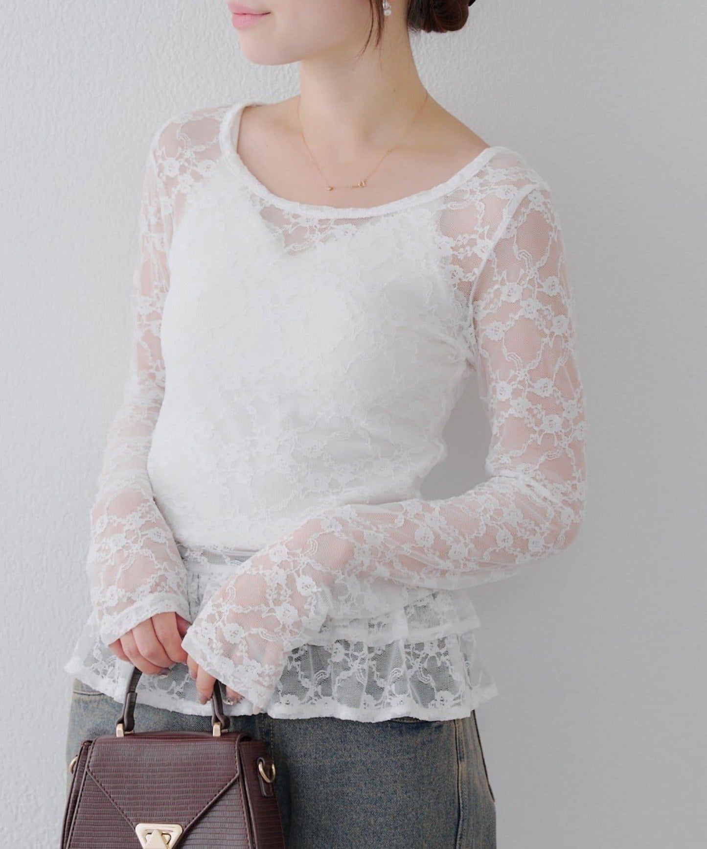 蕾絲蓬蓬袖上衣