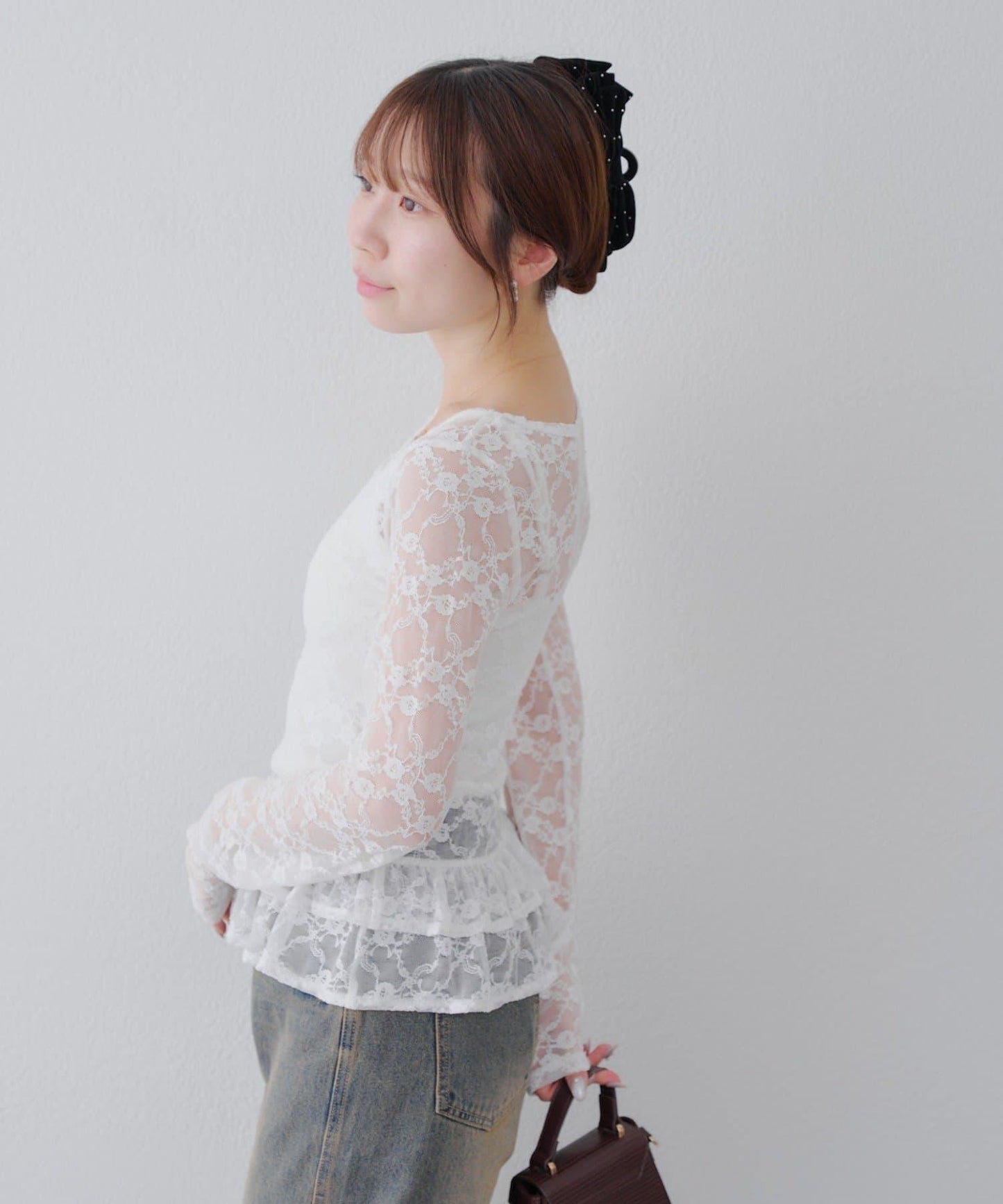 蕾絲蓬蓬袖上衣