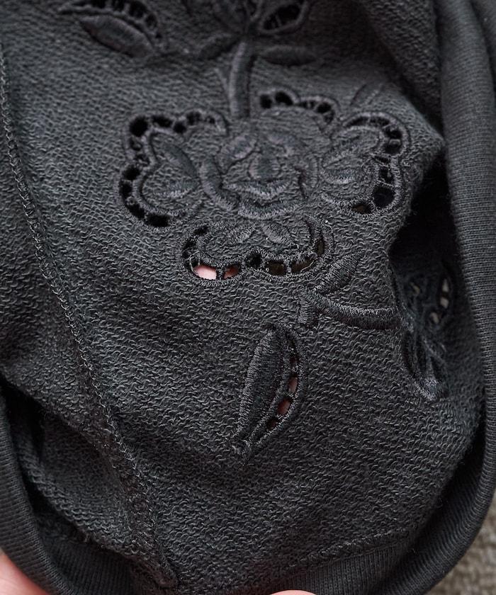 花朵剪裁 刺繡 裡毛 寬鬆 運動褲