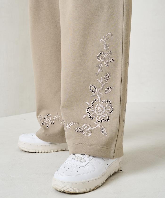 花朵剪裁 刺繡 裡毛 寬鬆 運動褲