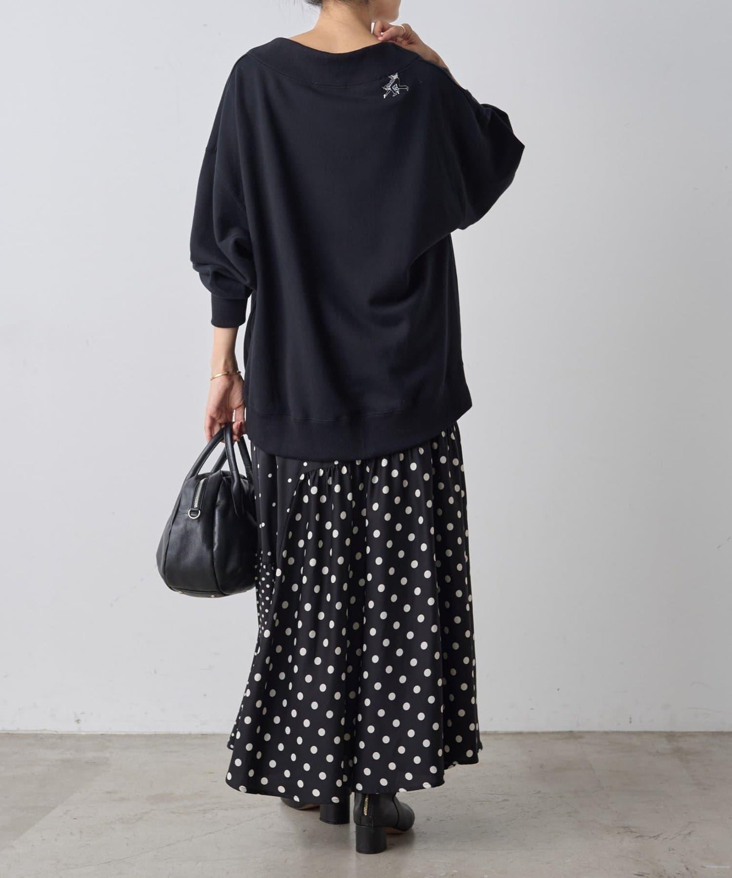 Ronde刺繡裡毛長袖套頭衫